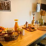 Le Sunset Marseillan-plage, Entre Et Lagune De Thau, Etape Velo, Famille, Couple, Vrp, Toutou Admis, Jardin, Parking Prive Gratuit, Velos, Clim, Wifi Fibre Gratuite, Commodites, Et Piste Cyclable A Proximite, 6 Couchages Nous Cont Lejlighed *