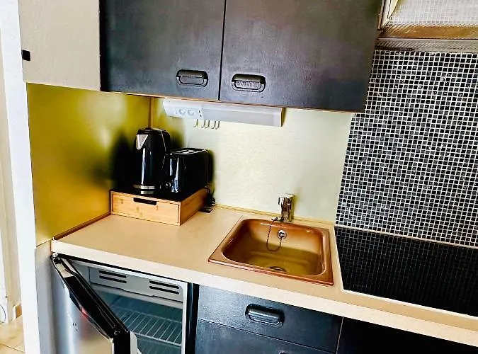 Le Sunset Marseillan-plage, Entre Et Lagune De Thau, Etape Velo, Famille, Couple, Vrp, Toutou Admis, Jardin, Parking Prive Gratuit, Velos, Clim, Wifi Fibre Gratuite, Commodites, Et Piste Cyclable A Proximite, 6 Couchages Nous Cont *